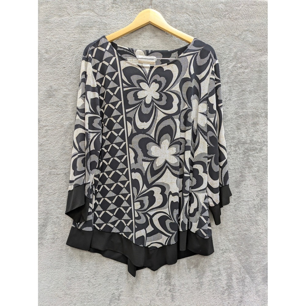 Boho Floral Sharkbite Tunic Top Women 3X Black White Geometric Print Blouse